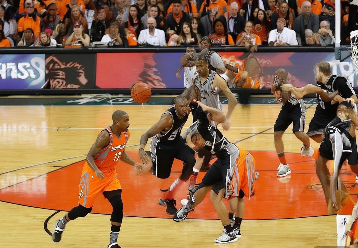 篮球巅峰对决：火箭VS马刺实力解析与战术交锋(图3)