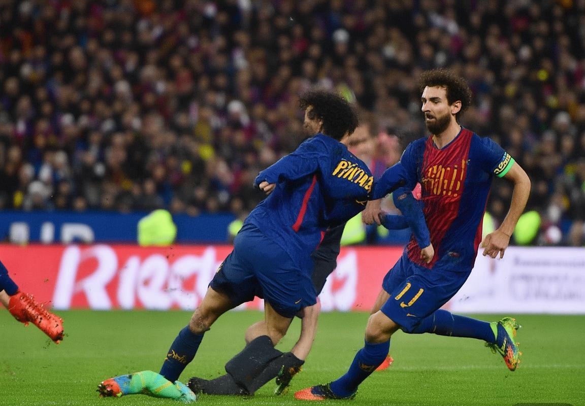 巴黎圣日耳曼vs利物浦：上半场战术对决及球星亮点解析(图3)